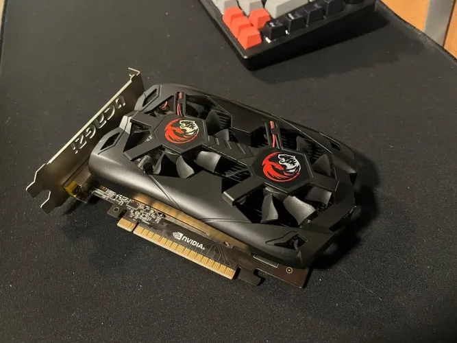 Placa de vídeo NVIDIA GEFORCE GT 730 2GB DDR5