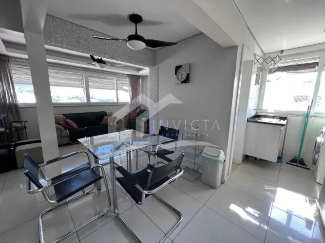 EXCELENTE APARTAMENTO DE TRES QUARTOS, DOIS BANHEIROS, SALA AMPLA E COM VISTA LIVRE E PRÓX
