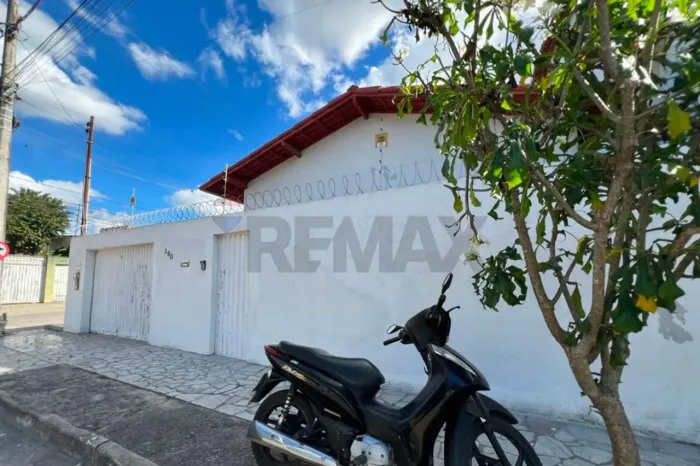 Casa com ENERGIA SOLAR no Bela Vista