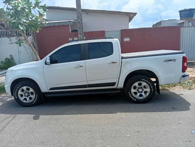Chevrolet S10 Pick-up LTZ 2.4 F.power 4X2 CD 2015