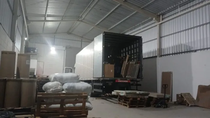 Vendo Empresa Transportadora eixo São Paulo filial Guarulhos e matriz vila velha ES