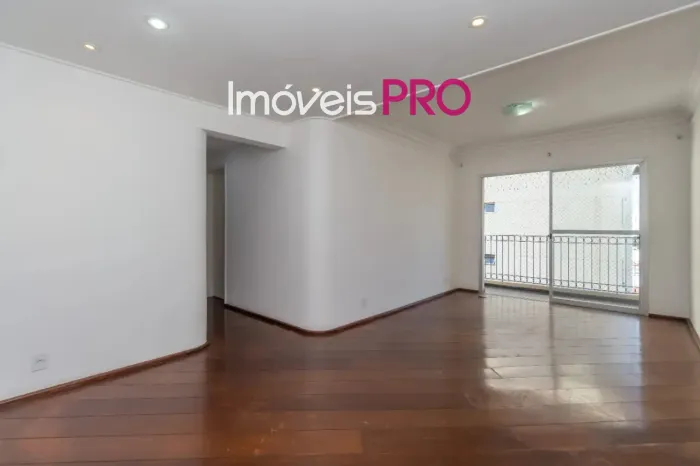 Apto de 95m2 com 3 dor, sendo 1 suite e 2 vagas no Moema prox do metro