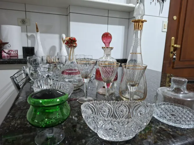 Lote de 23 peças cristal/vidro diversas utilidades. Antigo. Decoração 