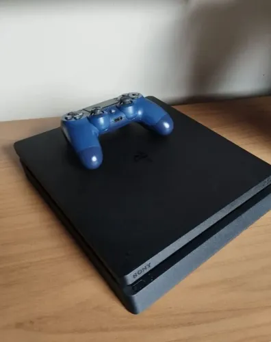 Ps4 slim 1tb