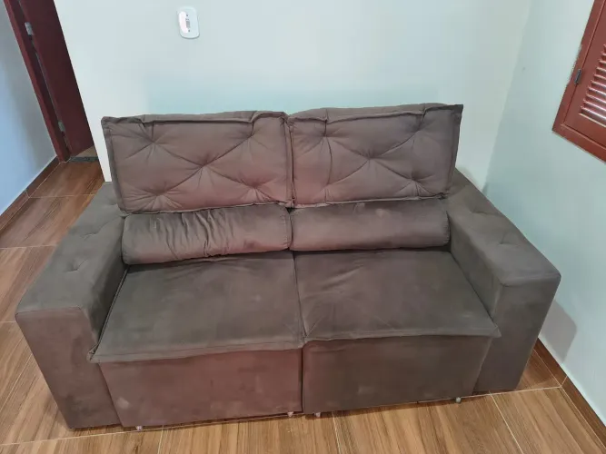 Sofá retrátil