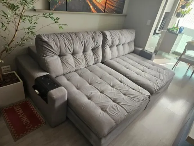 Sofá 5 Lugares Retrátil e Reclinável 2,80m Molas Ensacadas. Transforma em Cama de casal