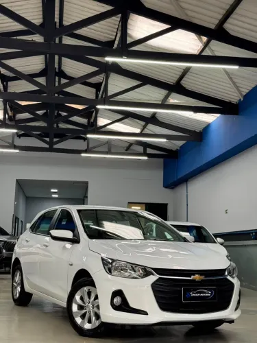 Chevrolet Onix Hatch LTZ 1.0 12V TB Flex Mec. 4P 2021
