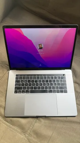 MacBook Pro 15 polegadas