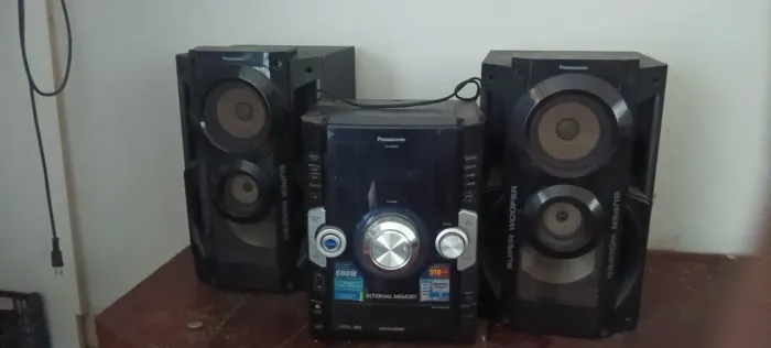 Aparelho de Som 3x1, Panasonic , relíquia Bom e Barato.