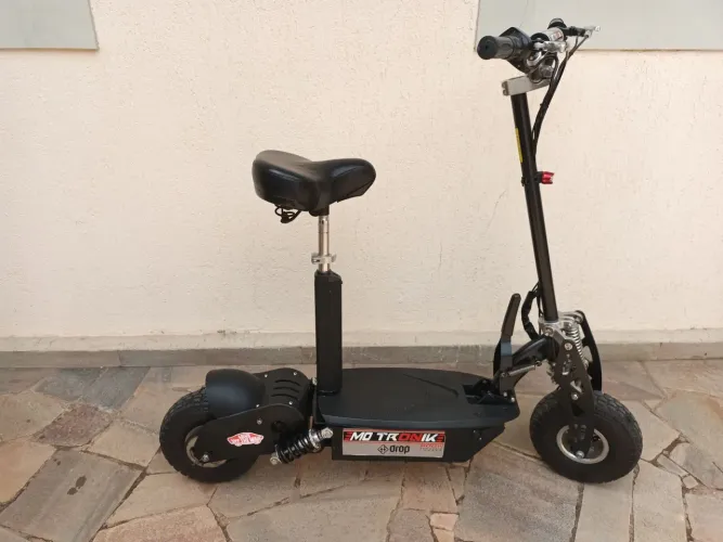 Patinete Elétrico Motronik - 800W - 36V