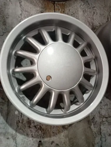 4 Rodas Aro 13