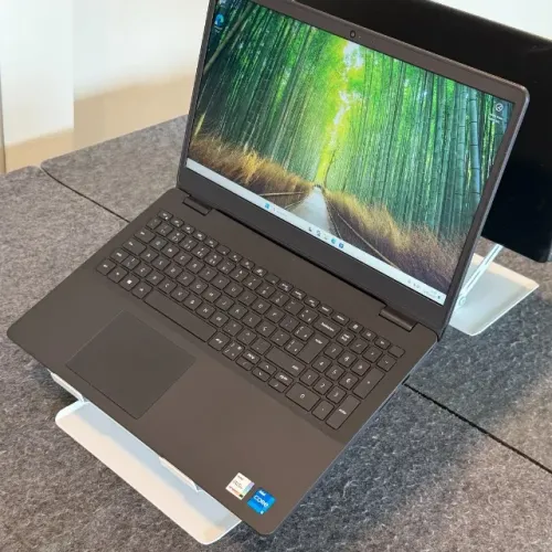 Notebook Dell Vostro i5 de 11ª, 8gb de RAM, 256gb de SSD e tela de 15.6 polegadas