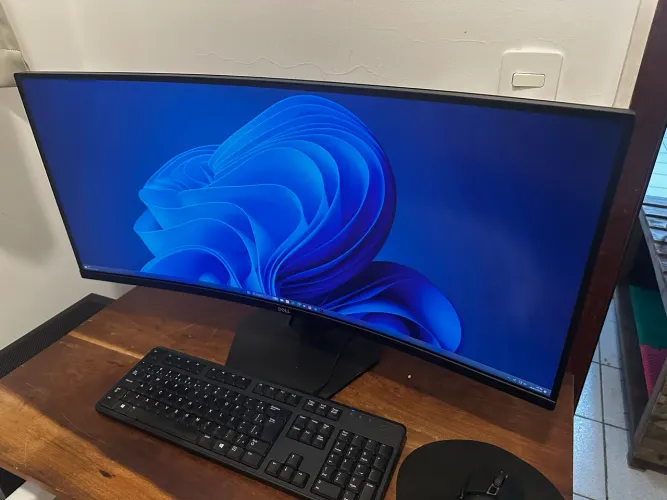 Monitor Dell Ultrawide Curvo 34 Wqhd S3422dwg- Excelente Estado