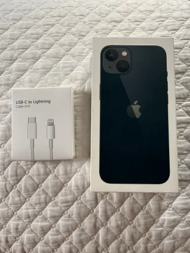 iPhone 13 256GB