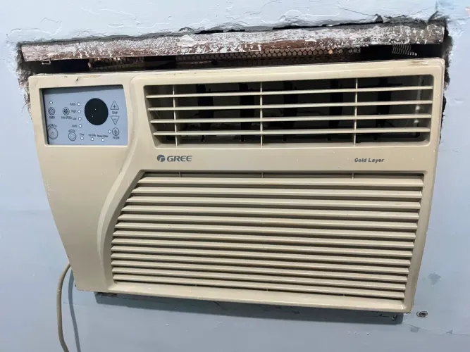 Ar condicionado parede 7500 Btu Gree Gelando