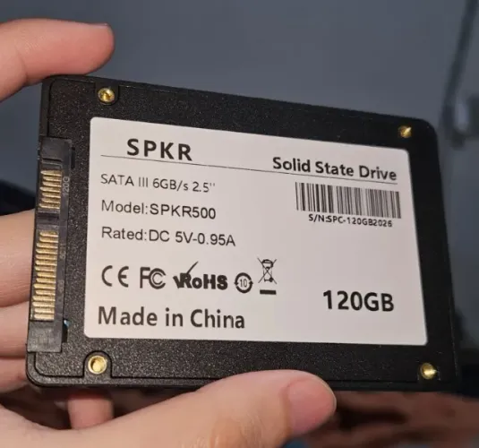 SSD SPREAKER 120GB SEMINOVO + CABO SATA NOVO DE BRINDE