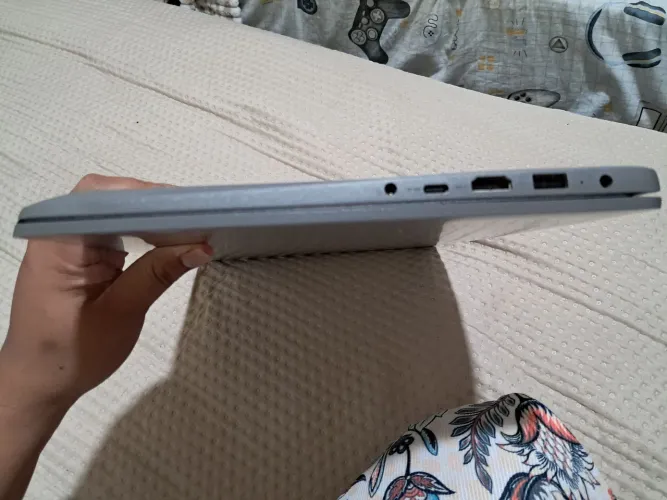 Notebook Lenovo I7 Semi Novo