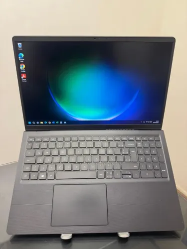 Notebook Dell Inspiron 15 - i7 - 13º Geração - SSD 512 GB NVme - Ram 16 G - 15P