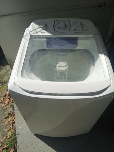 Maquina de lavar para conserto ou sucata