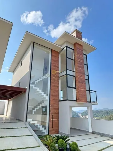 Casa em Condomínio para Venda em Teresópolis, Tijuca, 4 dormitórios, 2 suítes, 3 banheiros