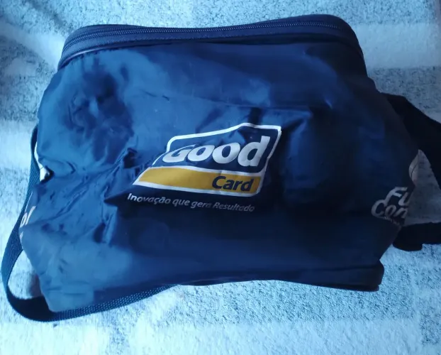 Bolsa térmica pequena em boas condições