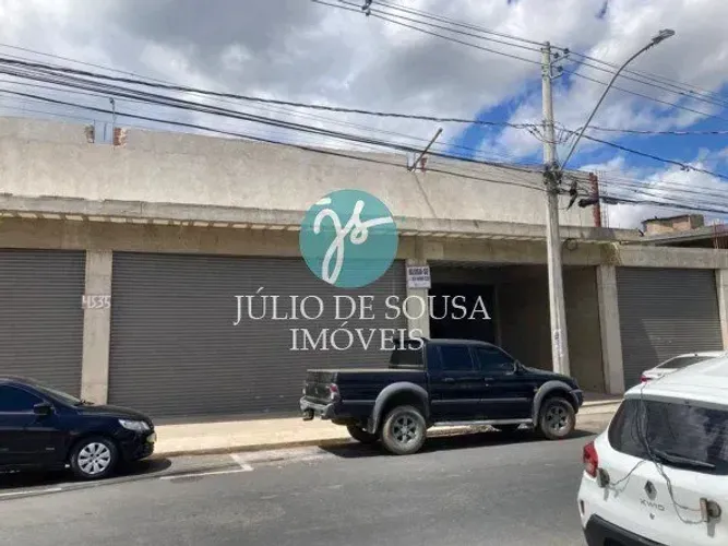 Loja, Galpão para aluguel possui 800 metros quadrados Centro Avenida Brasil