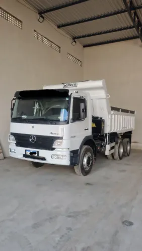 Mercedes 2428 caçamba