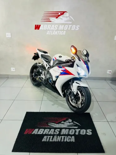 CBR 1000RR FIREBLADE