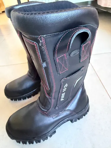 Bota Fire10 guartela
