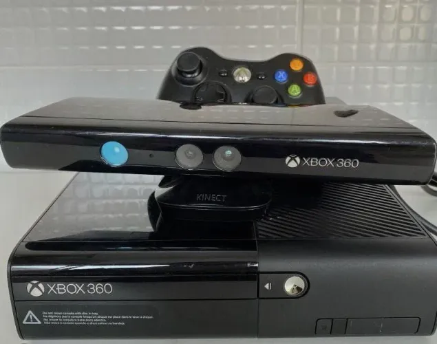 Xbox 360 800 reais