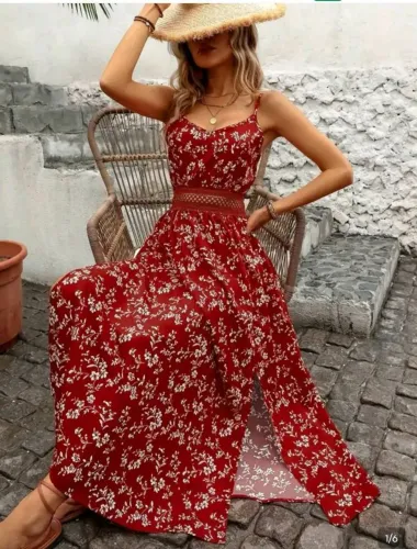 Vestido vermelho floral
