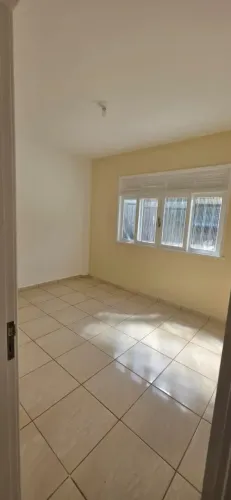 Imóvel para aluguel com 60 metros quadrados com 1 quarto em Corrêas - Petrópolis - RJ