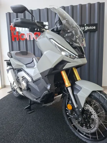 HONDA X-ADV 2026