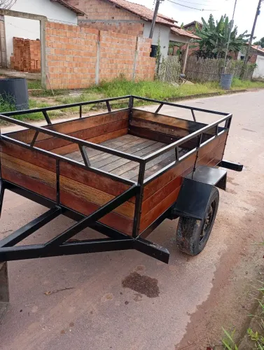 Vende se carretinha pra carro 