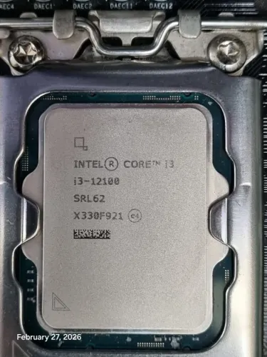 Processador i3 12100