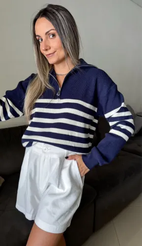 Suéter em Tricot Listrado com Zíper