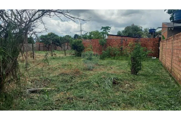 Oportunidade de Investimento! Vende-se terreno de 250m² no Jardim Santana.