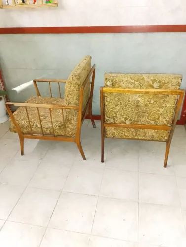 Poltrona anos 60 varetas Jacarandá