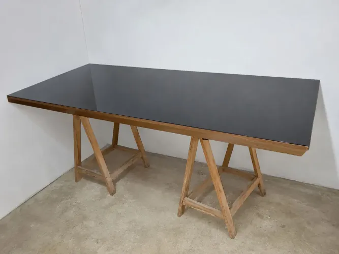 Mesa de vidro grande 