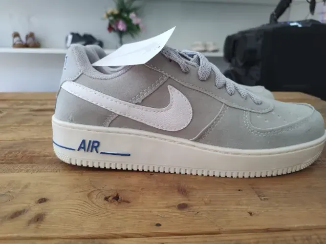 TÊNIS NIKE AIR MASCULINO NUMERAÇÃO 43 VALOR 190,00