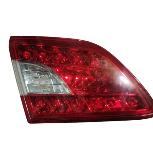 Lanterna traseira direita sentra 2013