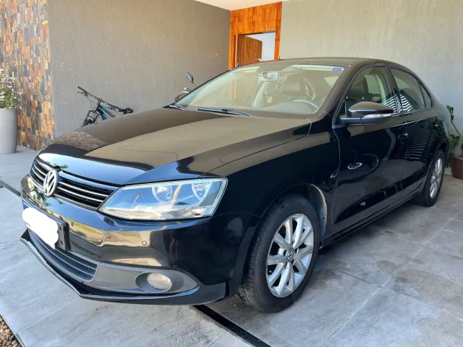 Volkswagen Jetta Comfortline 2.0 T.flex 8V 4P Tipt. 2014