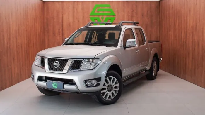 Nissan Frontier SL CD 4X4 2.5tb Diesel AUT 2015