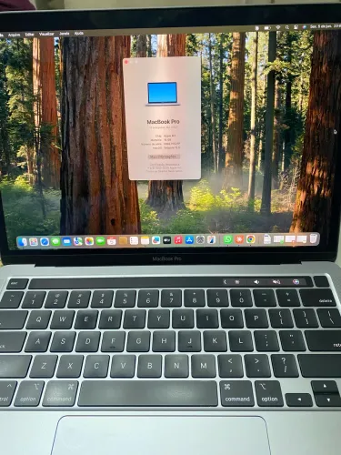 MacBook Pro M2 16GB RAM 256GB SSD