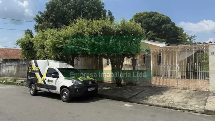 Casa com 3 dormitórios para alugar, 180 m² por RS 2.700,00-mês - Planalto - Manaus-AM