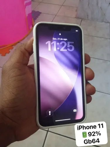 iPhone 11