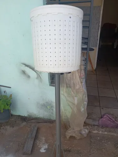 Lixeira de calçada