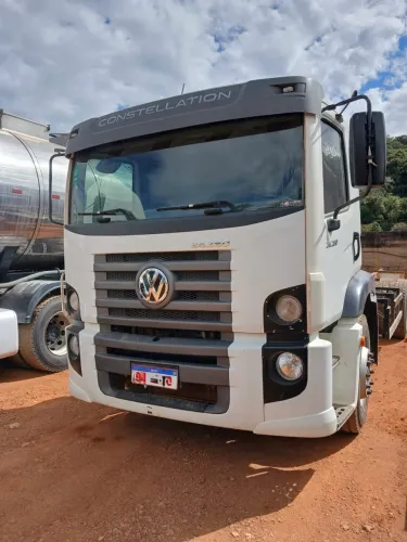 OPORTUNIDADE Caminhão VW 24.280 Constellation 6x2 2023 no Chassi