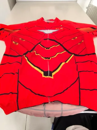 Conjunto ou Roupa de Ciclismo Iron Man