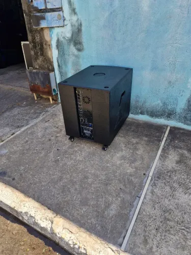 Subwoofer UB1218A - Subgrave 1200w watts